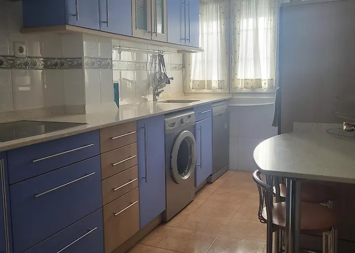 Helena Apartment-pool * Bárcena de Cicero